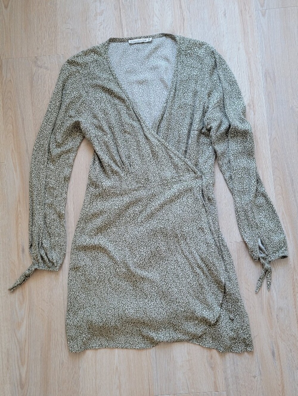 Abercrombie & Fitch Olive Green Off-the-Shoulder Wrap Sweater